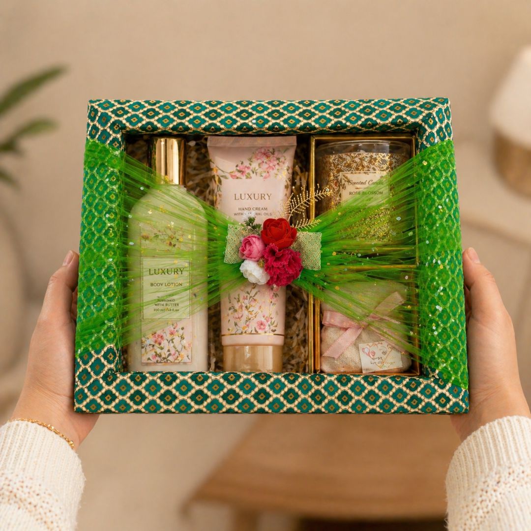 (Set of 3)Premium Green Net Decorative Gift Tray – Floral Center Design | 21 x 16 Inches