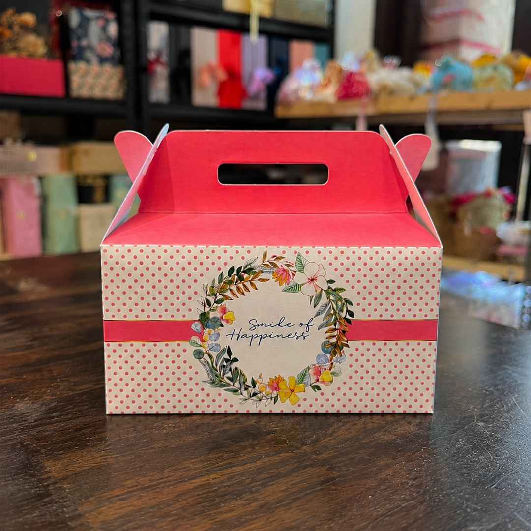 Pack of 8 Smile of Happiness Pink Event Gift Box