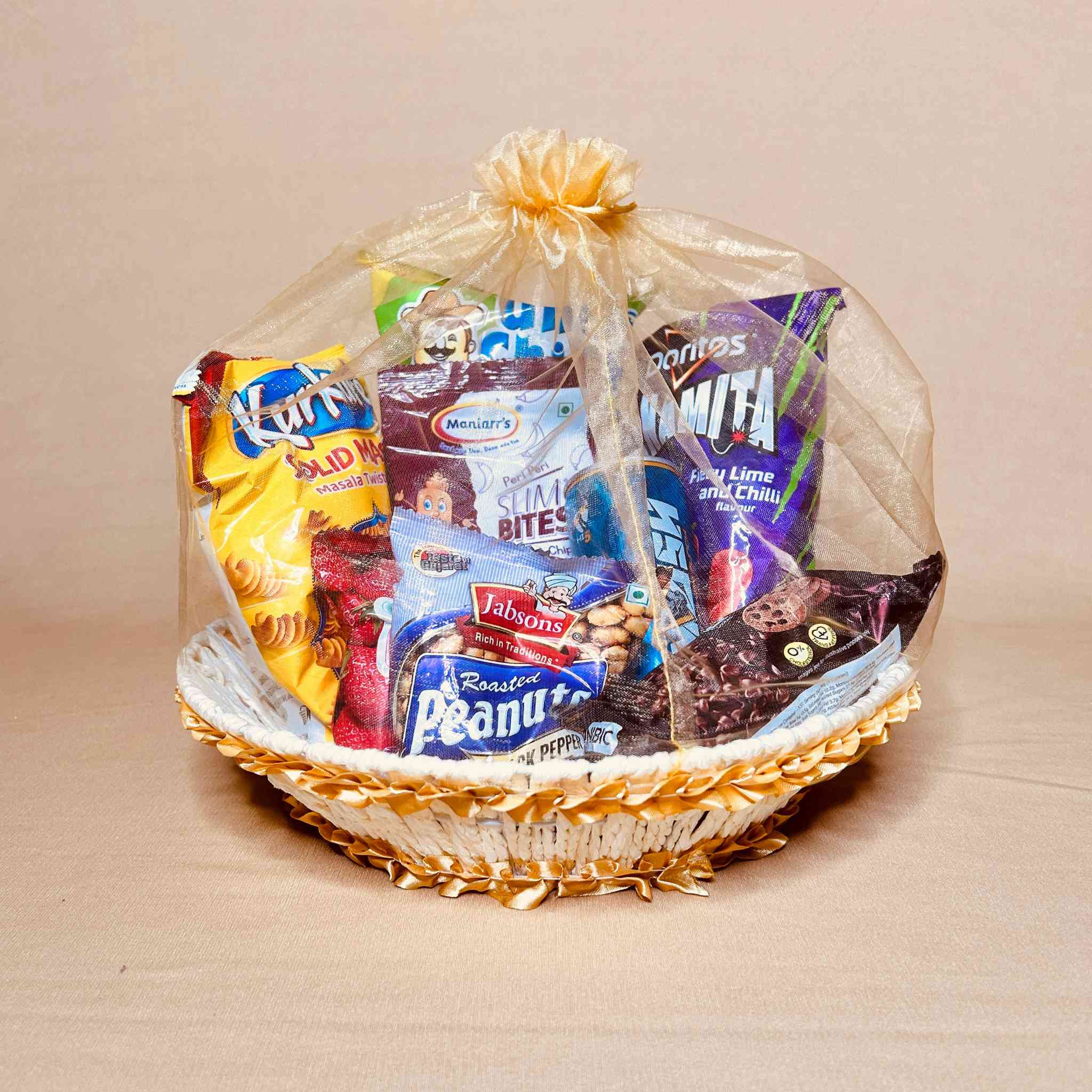 Celestial Celebration Wedding Room Hampers | adscraft.in 