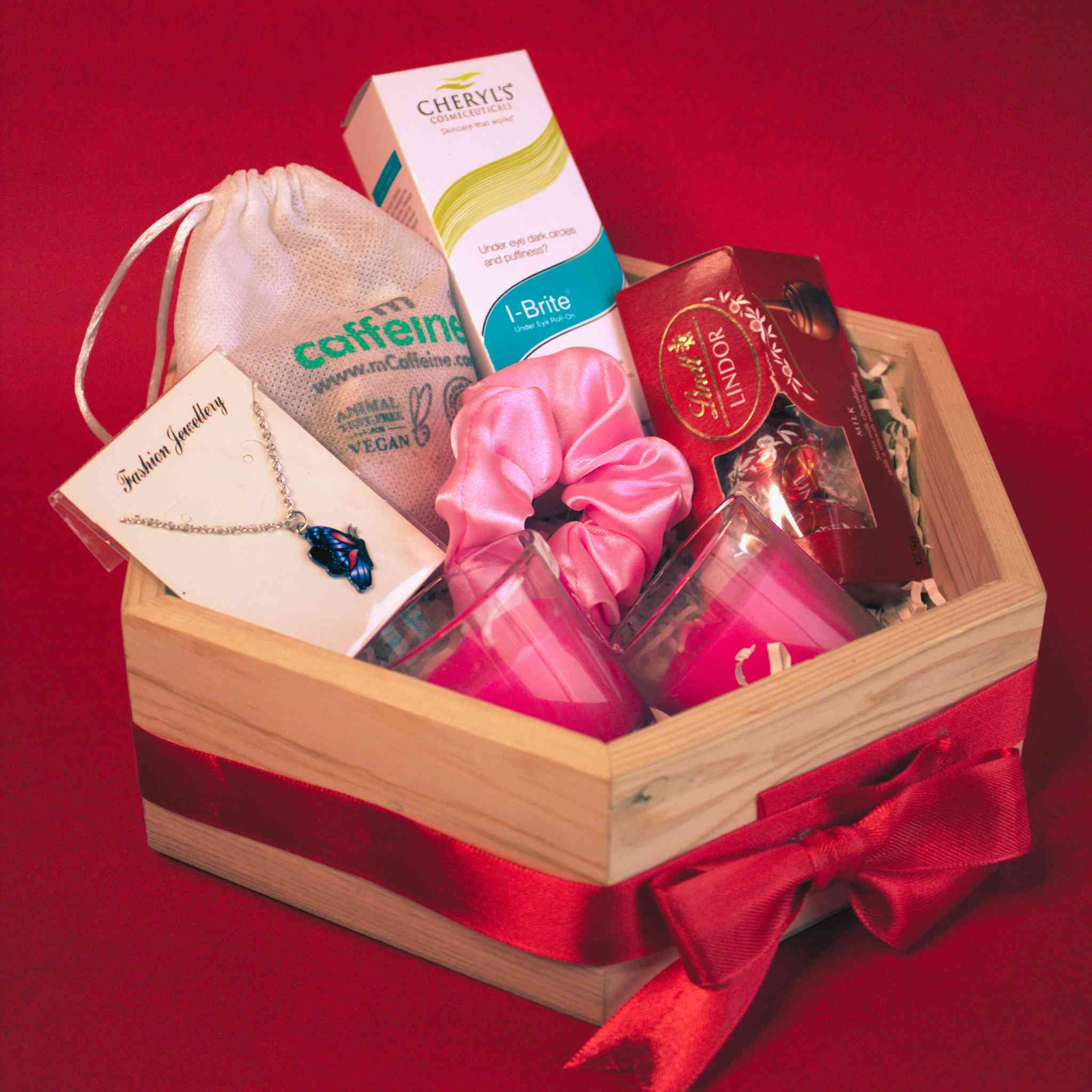 Luxurious Beauty & Indulgence Hamper | adscraft.in 