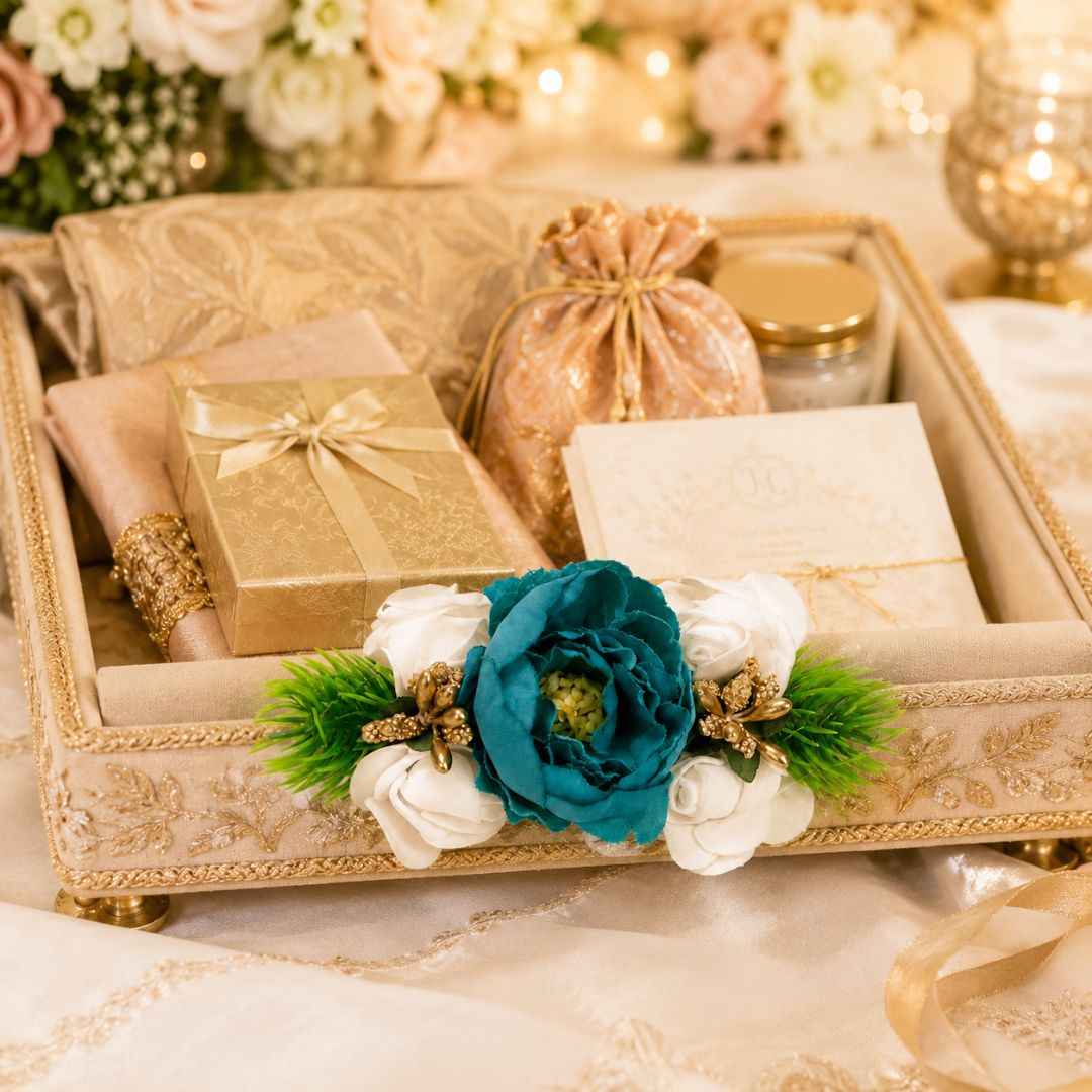 Pack of 5 Teal Blue Floral Decoration Accessories for Hamper Packing