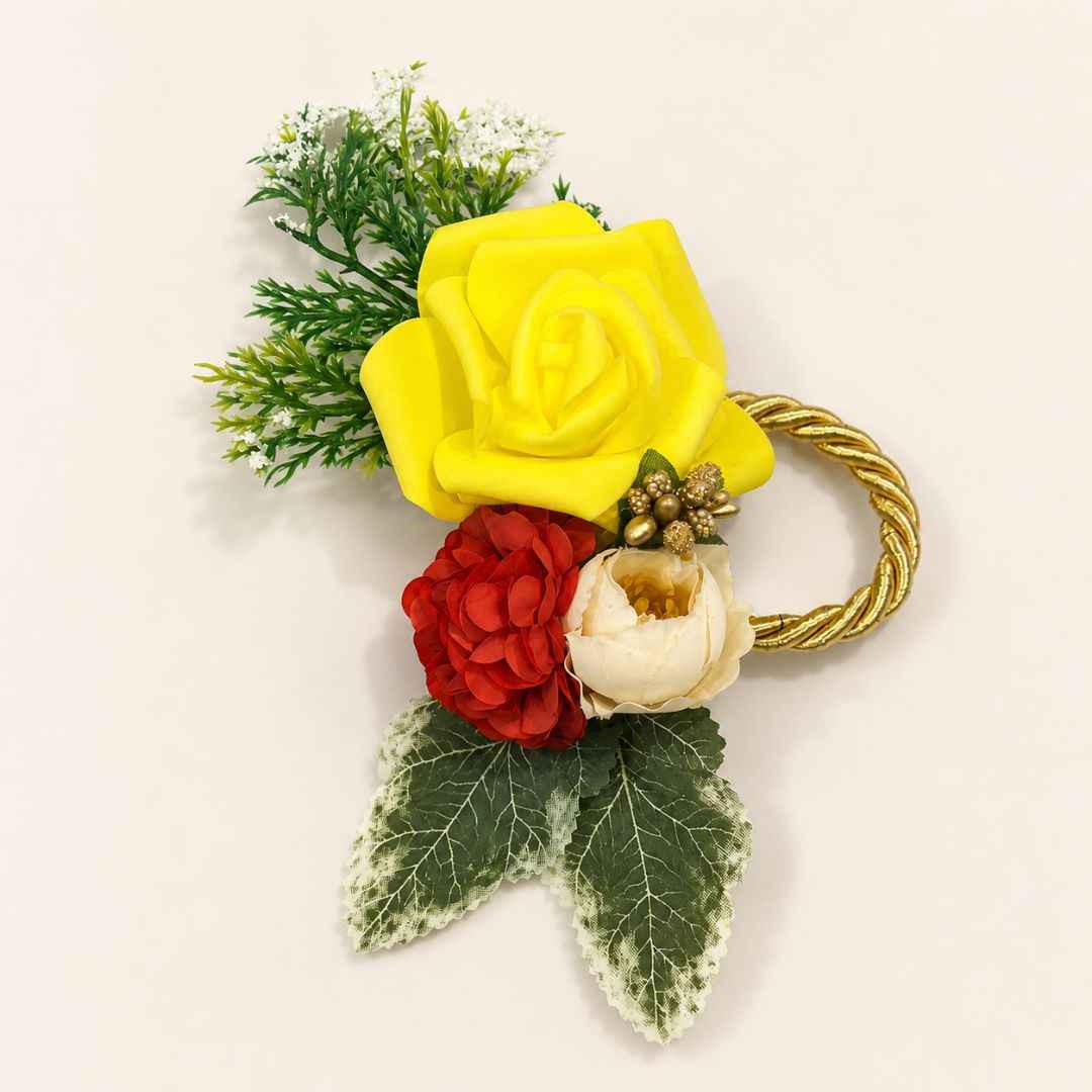 Yellow Rose Floral Decoration Accessory for Hamper Packing