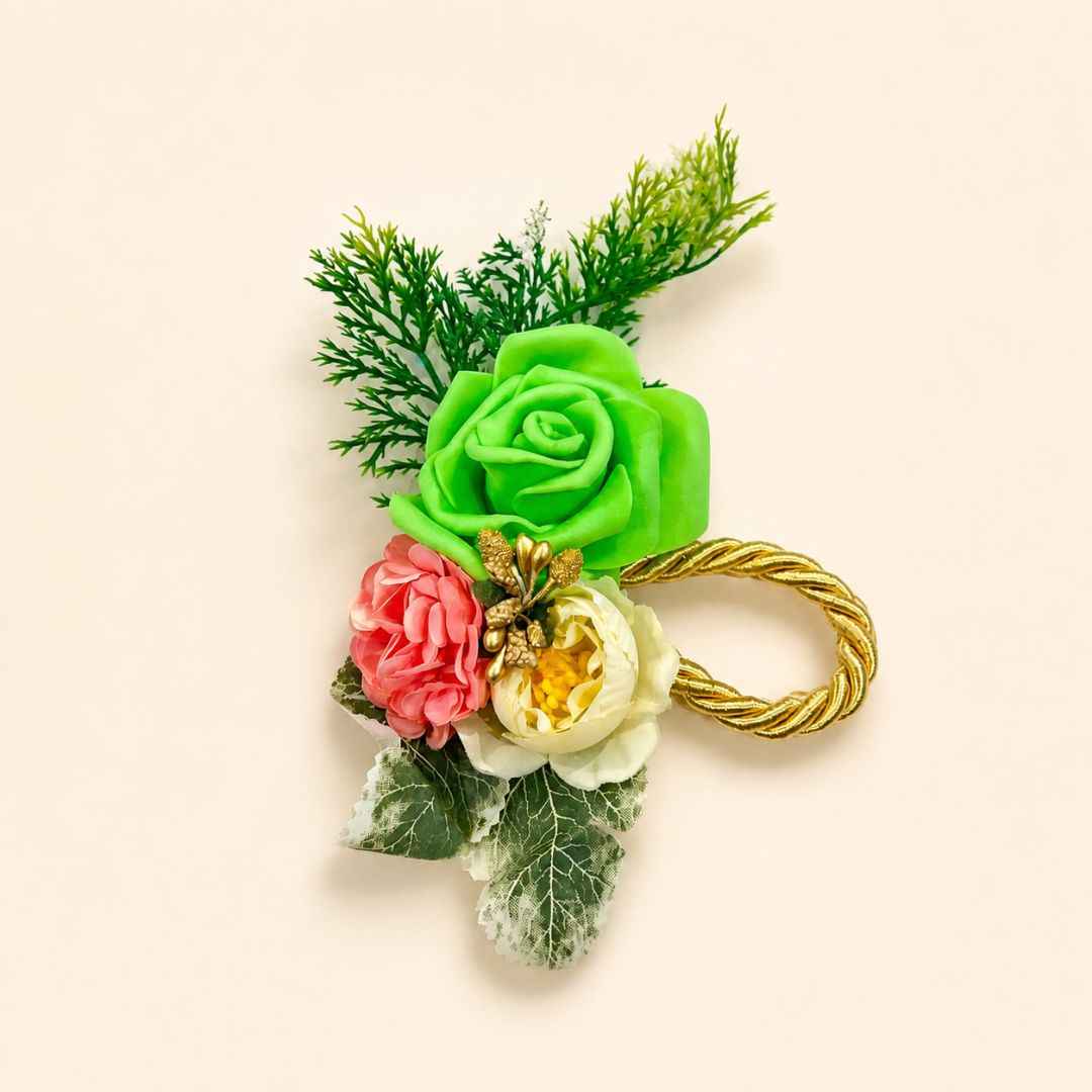 Green Rose Floral Decoration Accessory for Hamper Packing