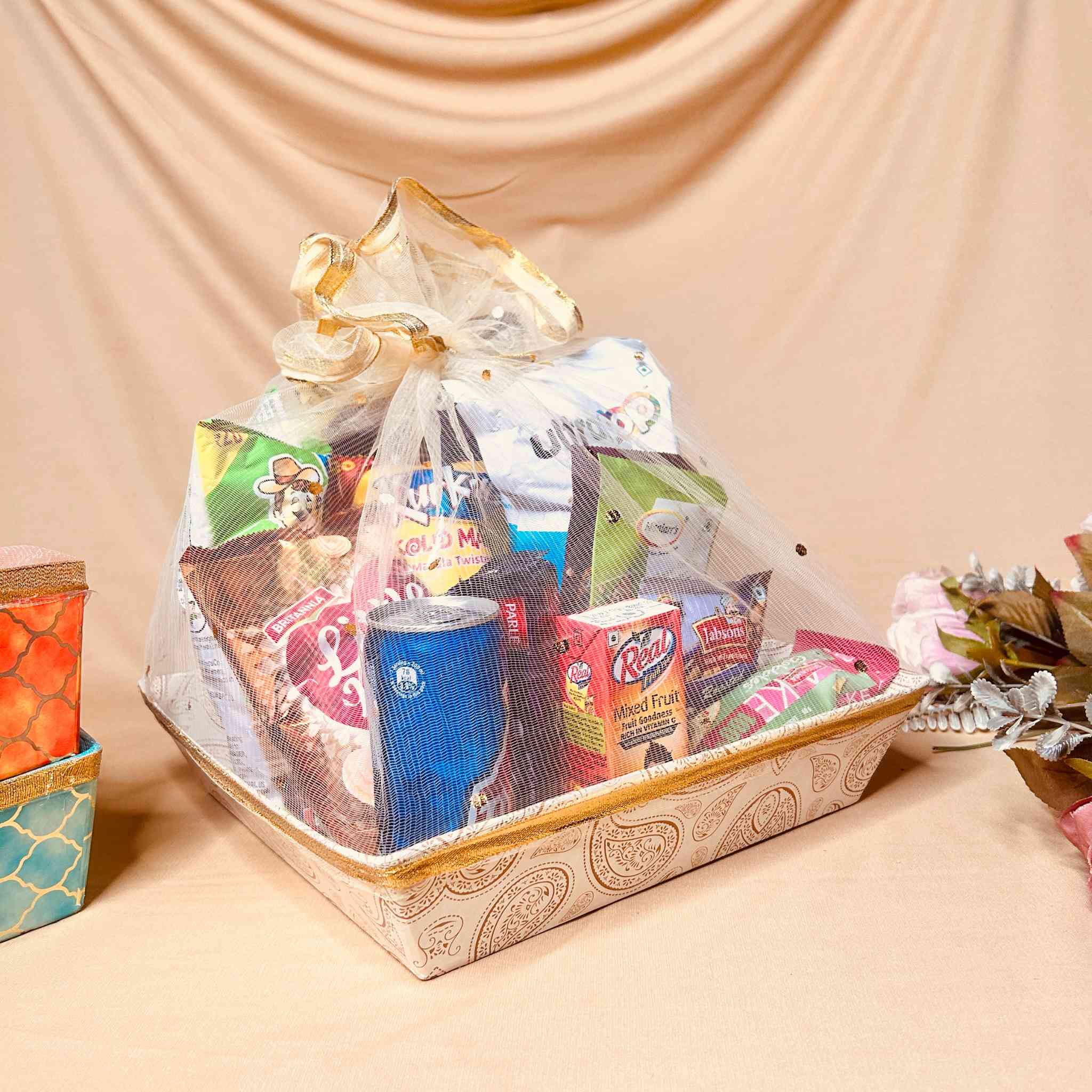 Royal Radiance Wedding Room Hampers | adscraft.in 