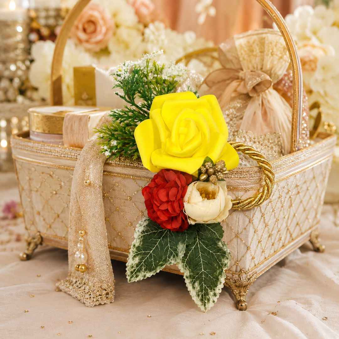 Yellow Rose Floral Decoration Accessory for Hamper Packing