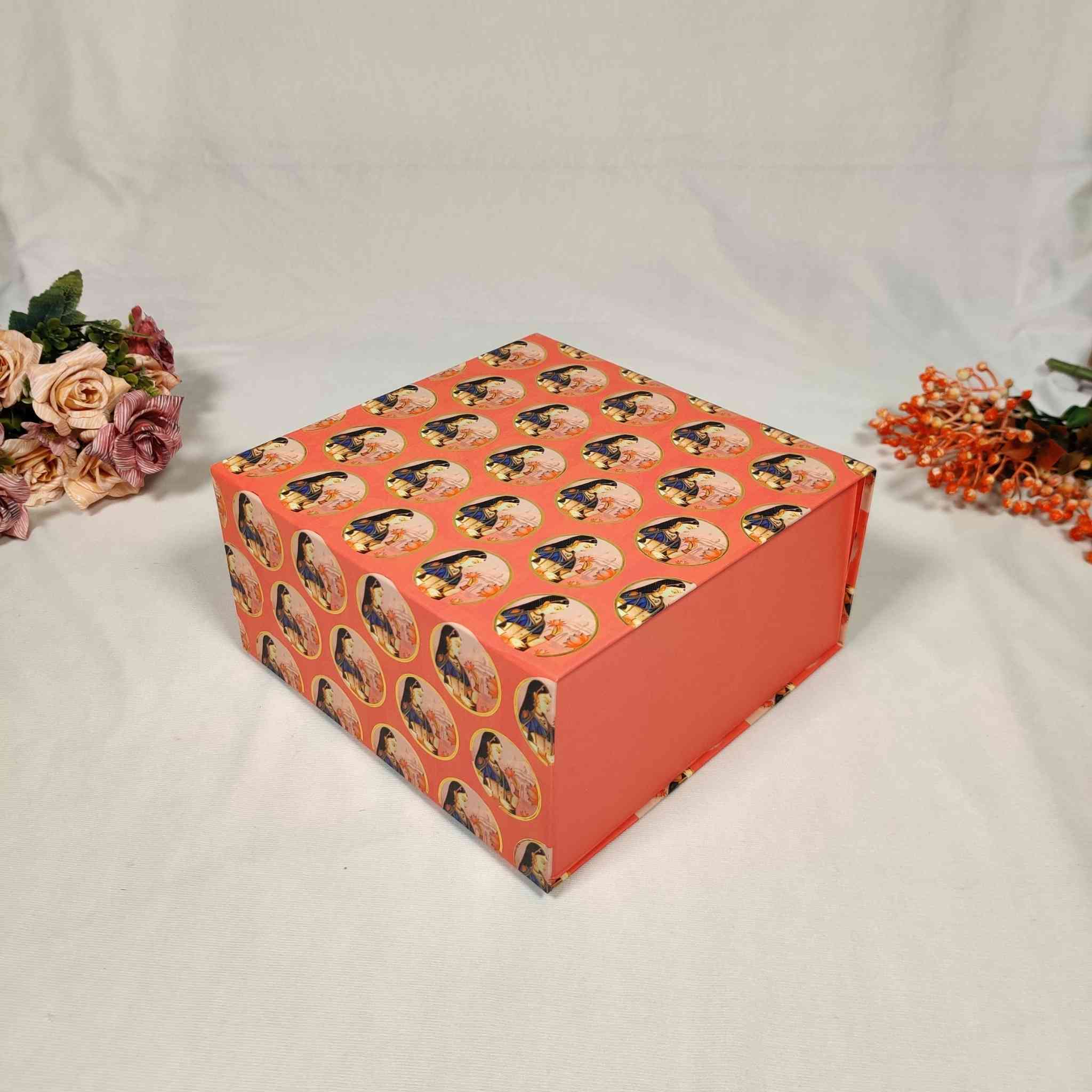 Pink Queen Flip Box For Gift Hamper (10x10x4 inches) | adscraft.in 