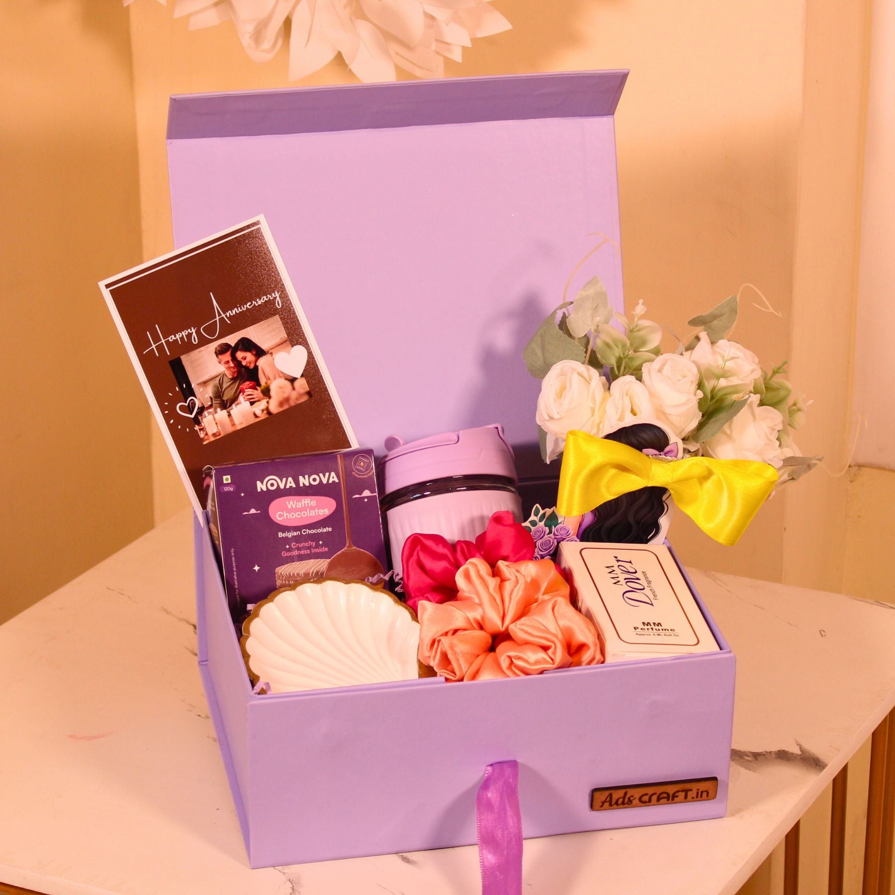 A Love-Filled Box – Anniversary Special Hamper