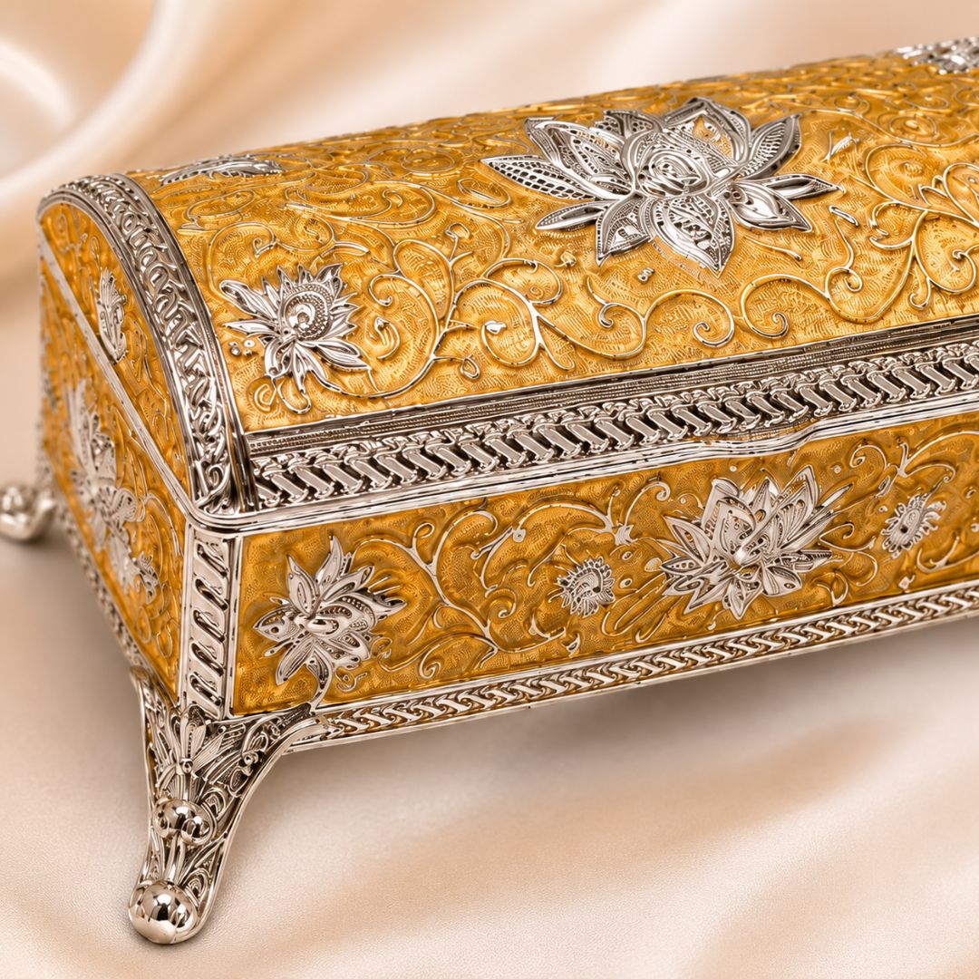 Royal Enamel German Silver Storage Box – Premium Velvet-Lined Gift Box