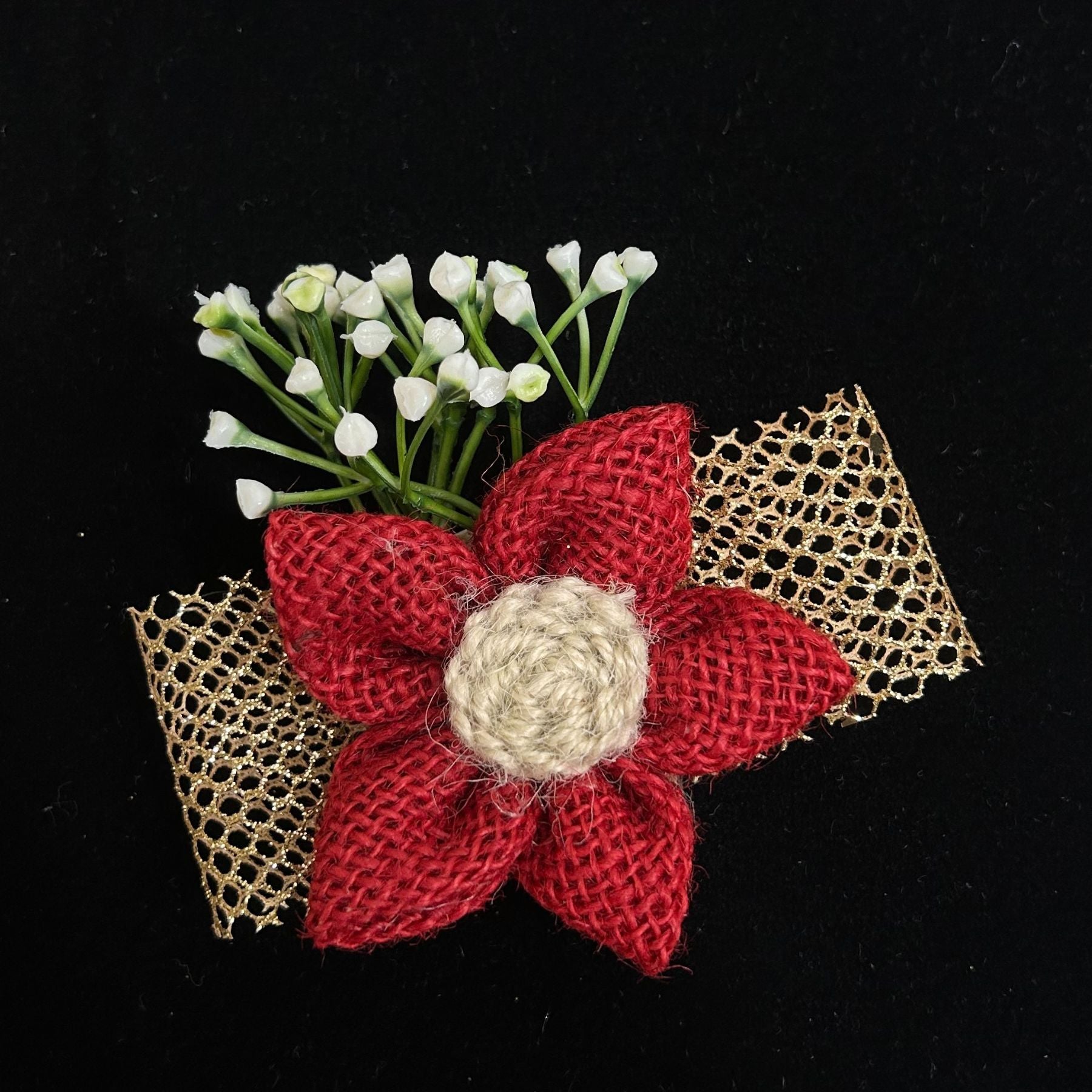 Rustic Red Bloom with Baby’s Breath & Gold Mesh Accent( Pack of 5 )