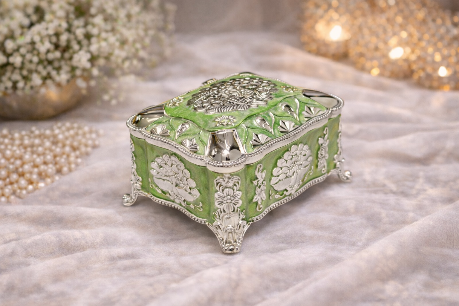 Green Enamel German Silver Decorative Jewellery & Keepsake Box (4 x 3 x 3 Inch)