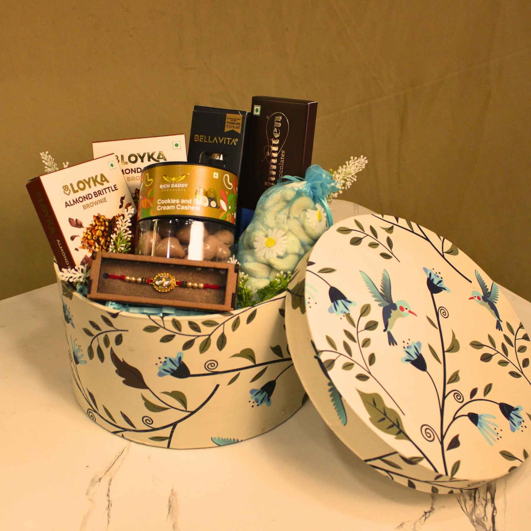 Rakhi Gift Hampers