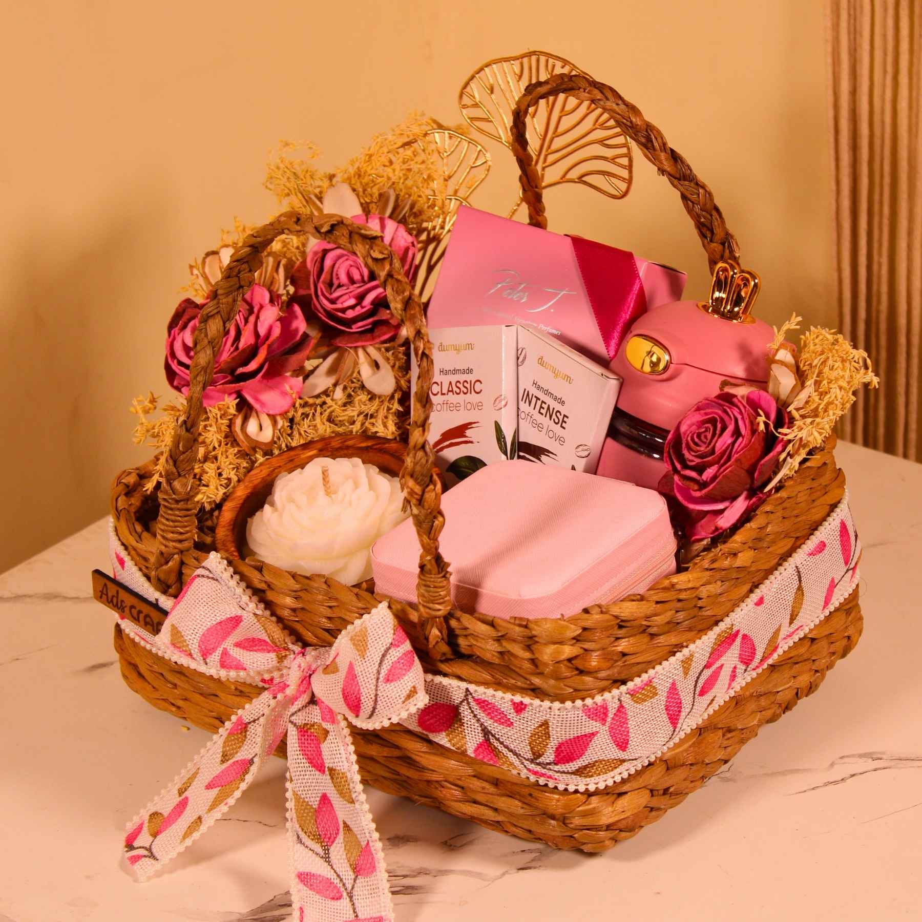 Aesthetic Celebration Box for Women – Premium Self-Care & Chocolates