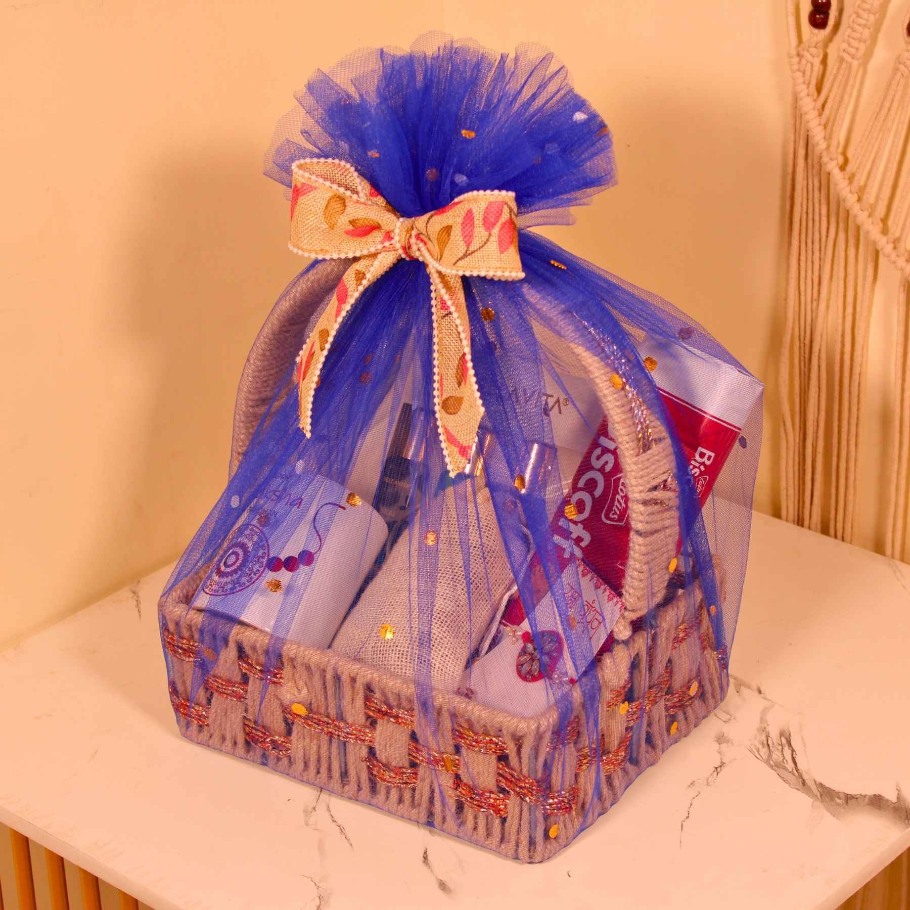 Rakkhi Gift Hampers